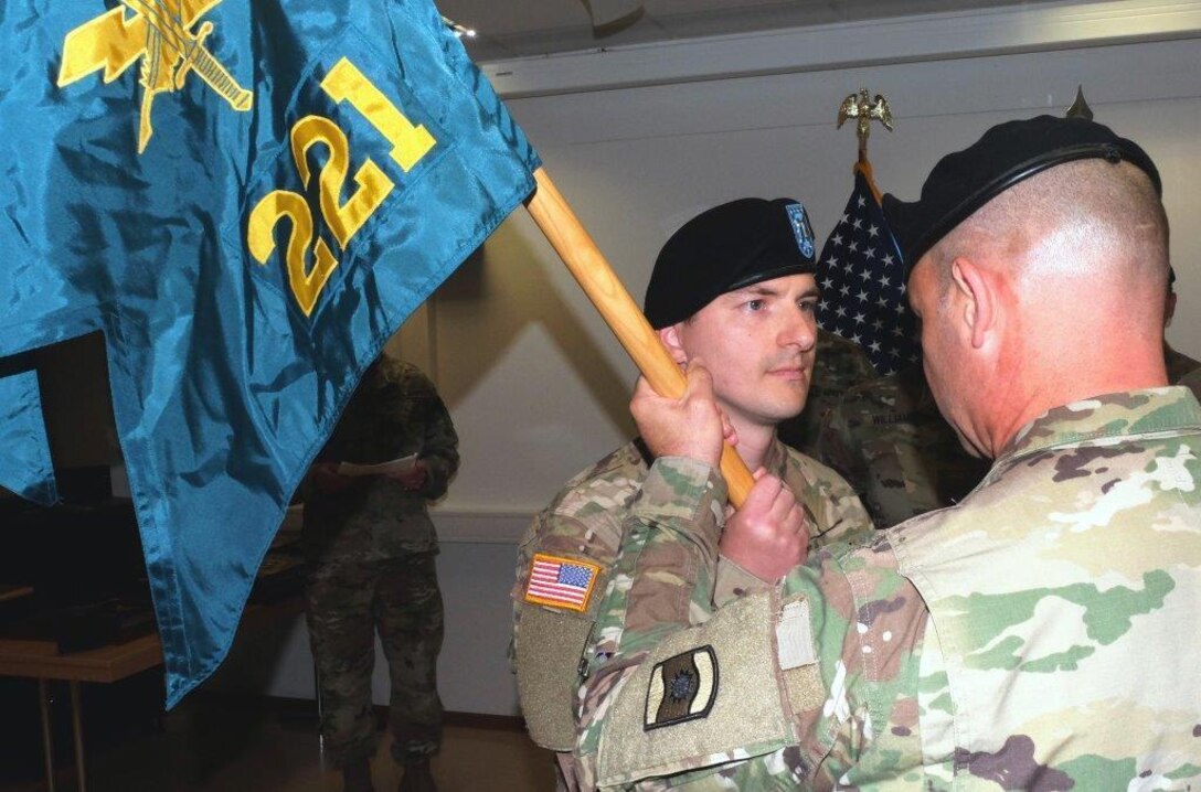 Magill shoulders command of the 221st Public Affairs Detachment