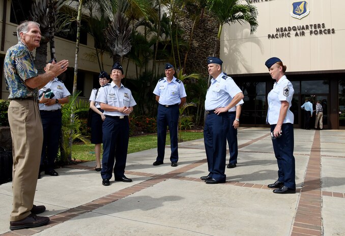 JASDF Surgeon General Visits PACAF