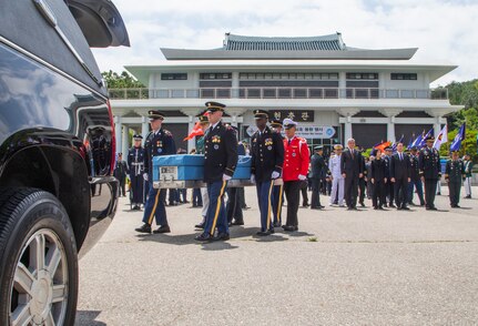 Ministry of National Defense and United Nations Command hosted a repatriation ceremony at Seoul National Cemetery, Republic of Korea, July 13.