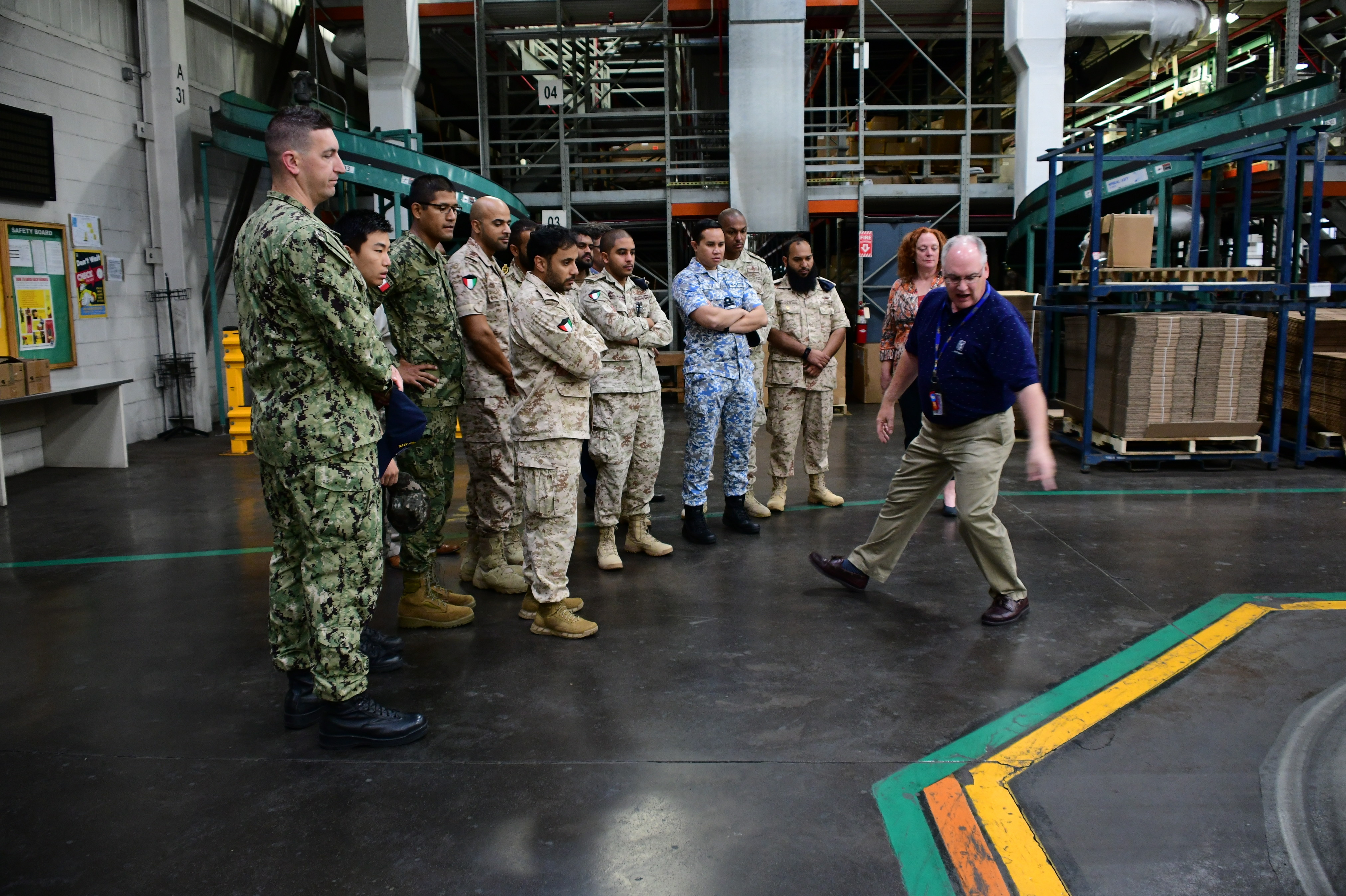 IOSCO students tour DLA Distribution Eastern Distribution Center