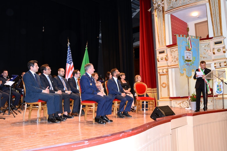 Antonio Tutolo, mayor of the Italian city of Lucera, speaks to an audience of U.S. and Italian air force members, city council members and local citizens during a ceremony July 7, 2018, where Chief of Staff of the Air Force Gen. David L. Goldfein was named an honorary citizen of the city. Goldfein, whose grandparents lived in Lucera before migrating to the U.S., was the first foreign citizen to receive the distinction. (Courtesy photo)