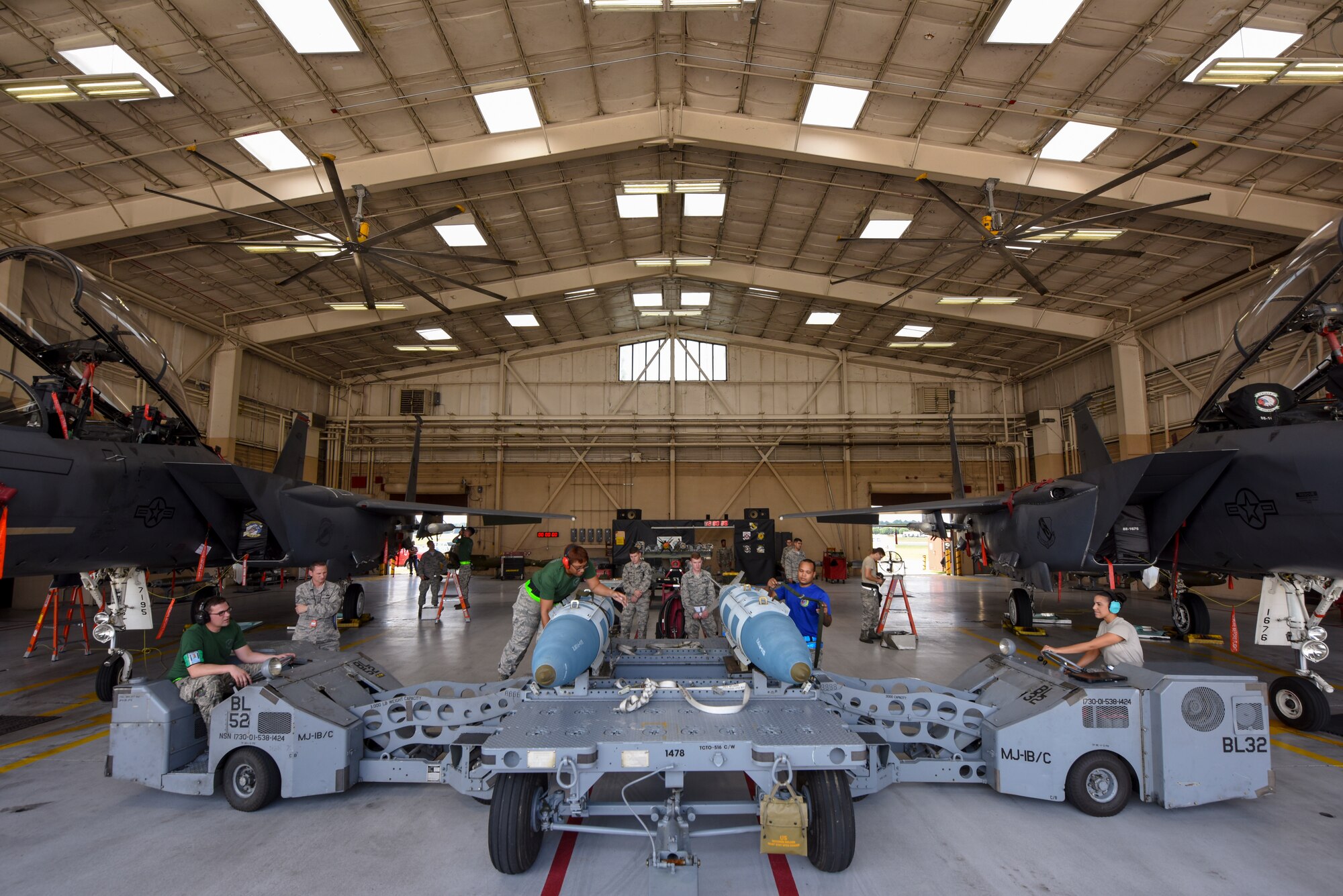 AMUs square off in quarterly load crew competition