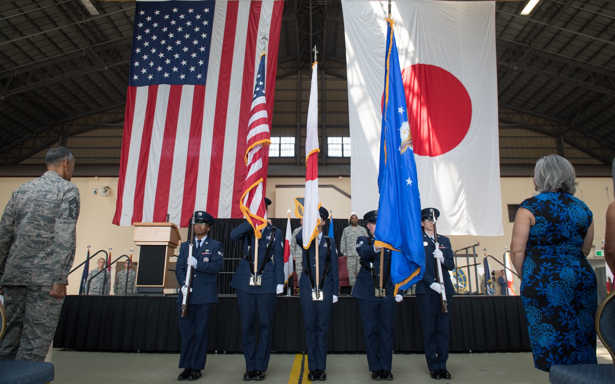 374th Airlift Wing welcomes new commander