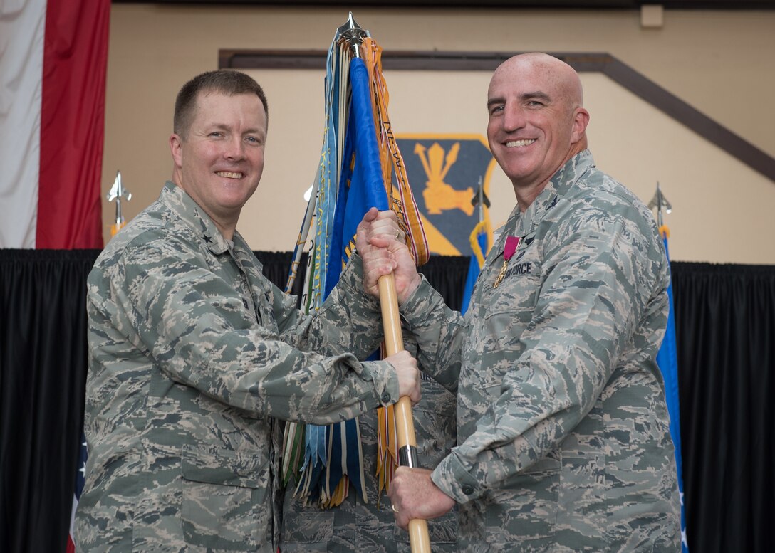 374th Airlift Wing welcomes new commander