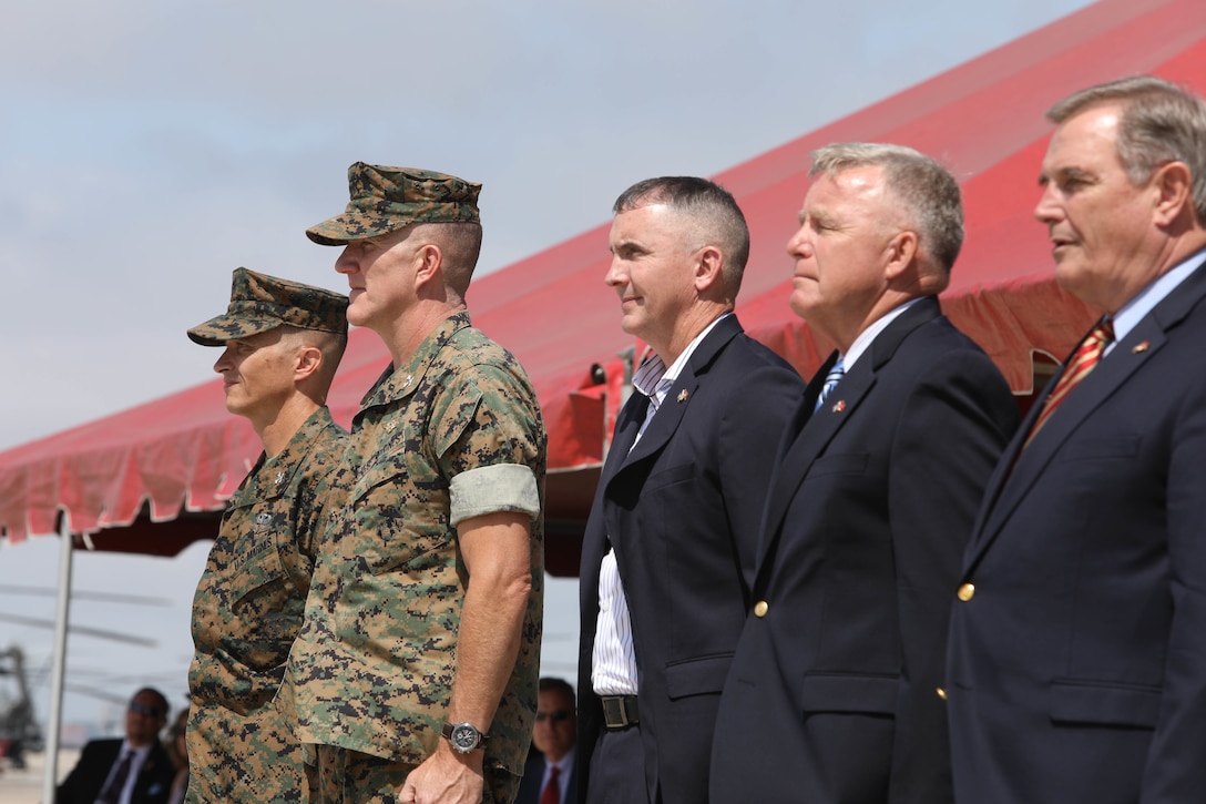 From left to right, Col. Charles Dockery, commanding officer of Marine Corps Air Station Miramar, stands beside Col. Jason G. Woodworth and three other former commanding officers of MCAS Miramar during a change of command ceremony at MCAS Miramar, Calif., July 20. Woodworth was the commanding officer of MCAS Miramar for three years and oversaw multiple energy conservation efforts, ultimately leading to MCAS Miramar receiving the 2017 Commander-in-Chief’s Award for Installation Excellence. (U.S. Marine Corps photo by Mark A. Lowe II)