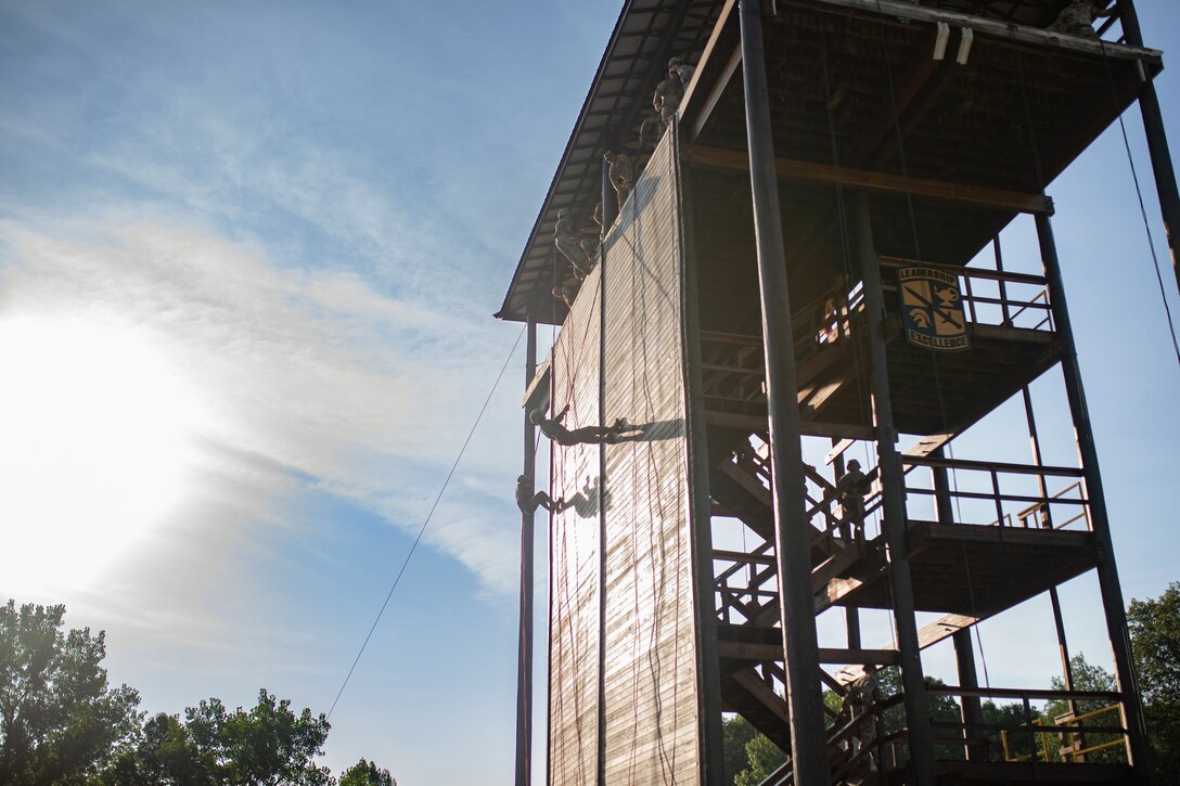 Cadets rappel into the future under the guidance of U.S. Army Reserve NCOs