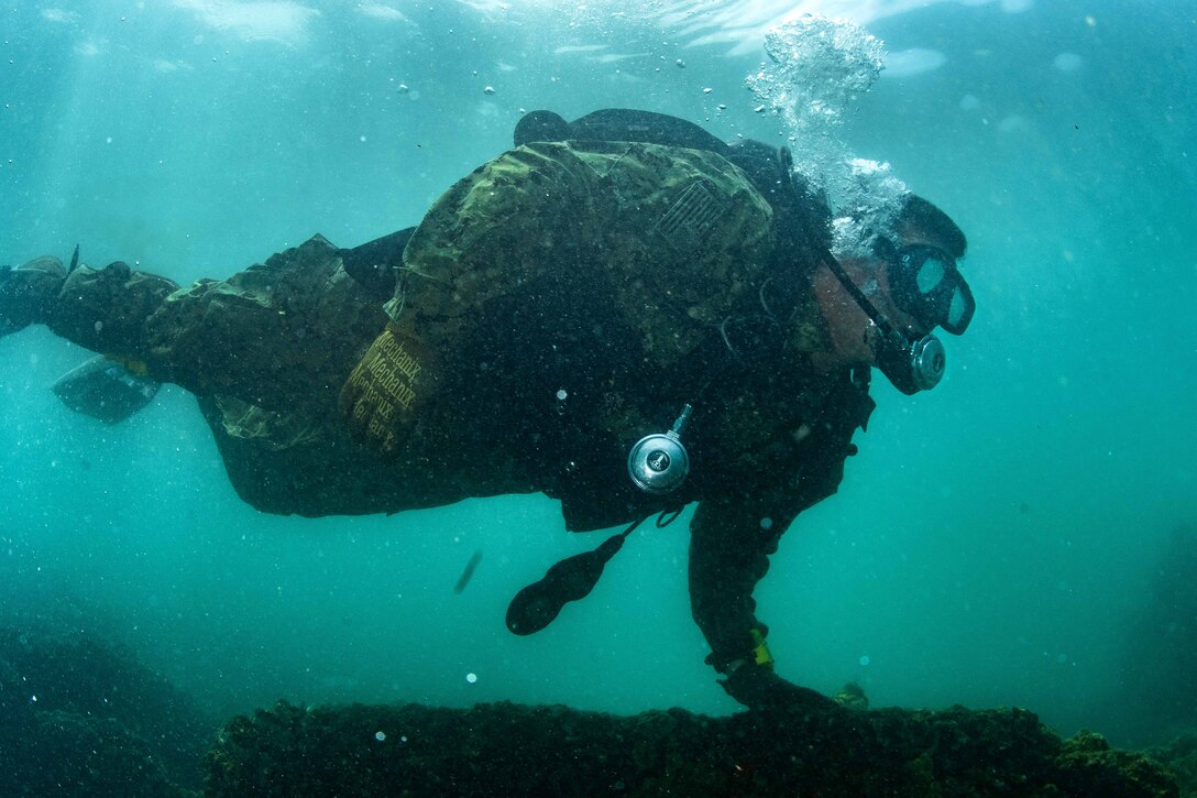 A sailor conducts a training dive mission.
