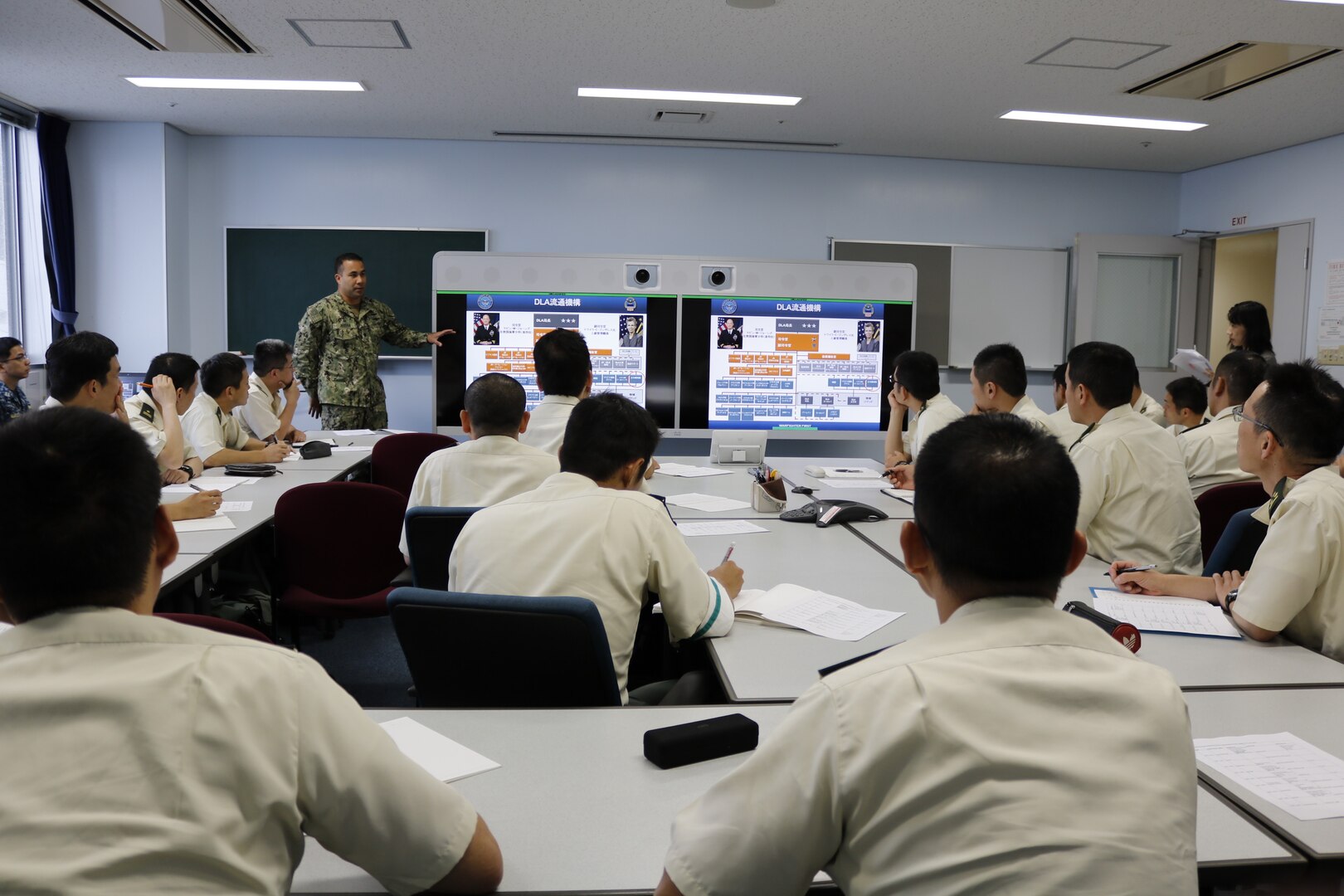 Yokosuka distribution center hosts training event for Japan Maritime Self-Defense Force officers