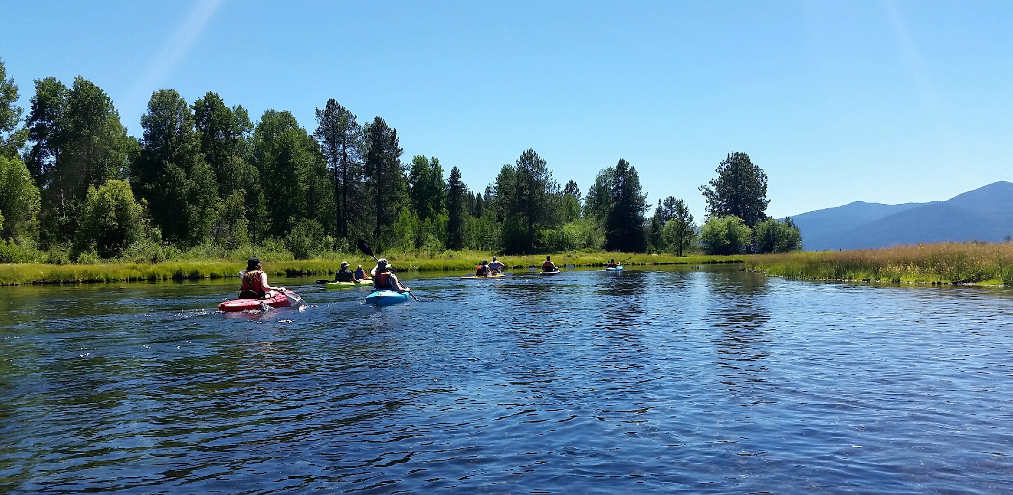 Kingsley Airmen enjoy local beauty