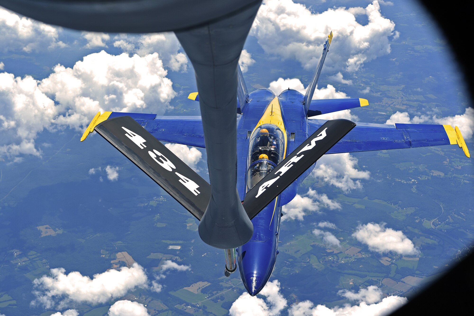 Grissom participates in Oshkosh airshow with Blue Angels