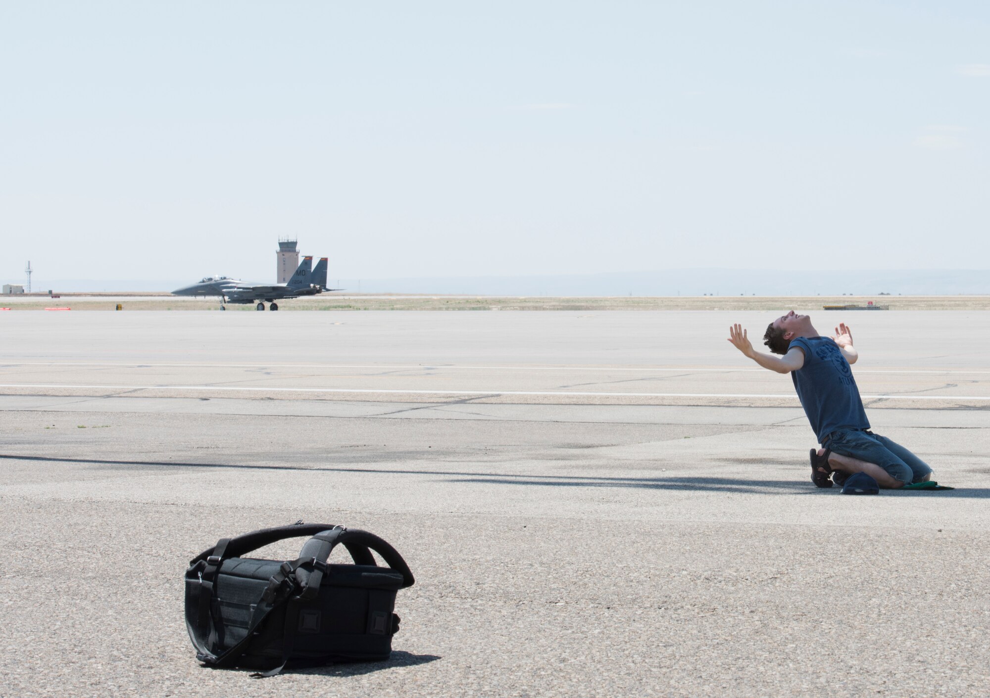 Airman 1st Class Trevor Gordnier, 366th Fighter Wing broadcast journalist, acts as decoy during a Force Protection Condition exercise, July 23, 2018, at Mountain Home Air Force Base, Idaho. The exercise tested the wing’s ability to execute the proper procedures associated with different FPCONs during a wide variety of scenarios.(U.S. Air Force photo by Airman 1st Class Alaysia Berry)