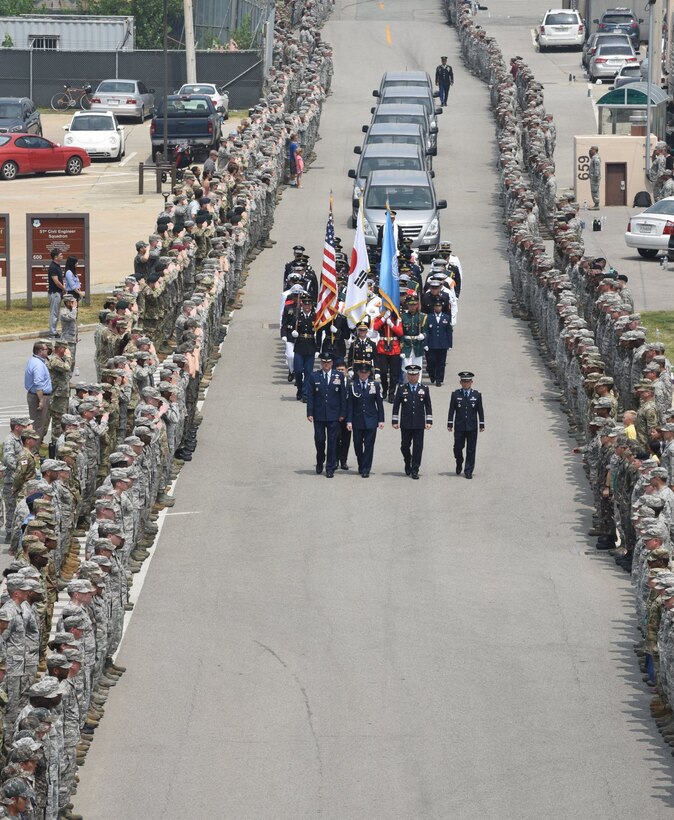 United Nations Command returned 55 cases of remains from the Democratic People's Republic of Korea to Osan Air Base, Republic of Korea, Friday.
 Members of the command and the Osan community were on hand at the arrival ceremony. (Photo by U.S. Air Force Technical Sergeant Ashley Tyler.)