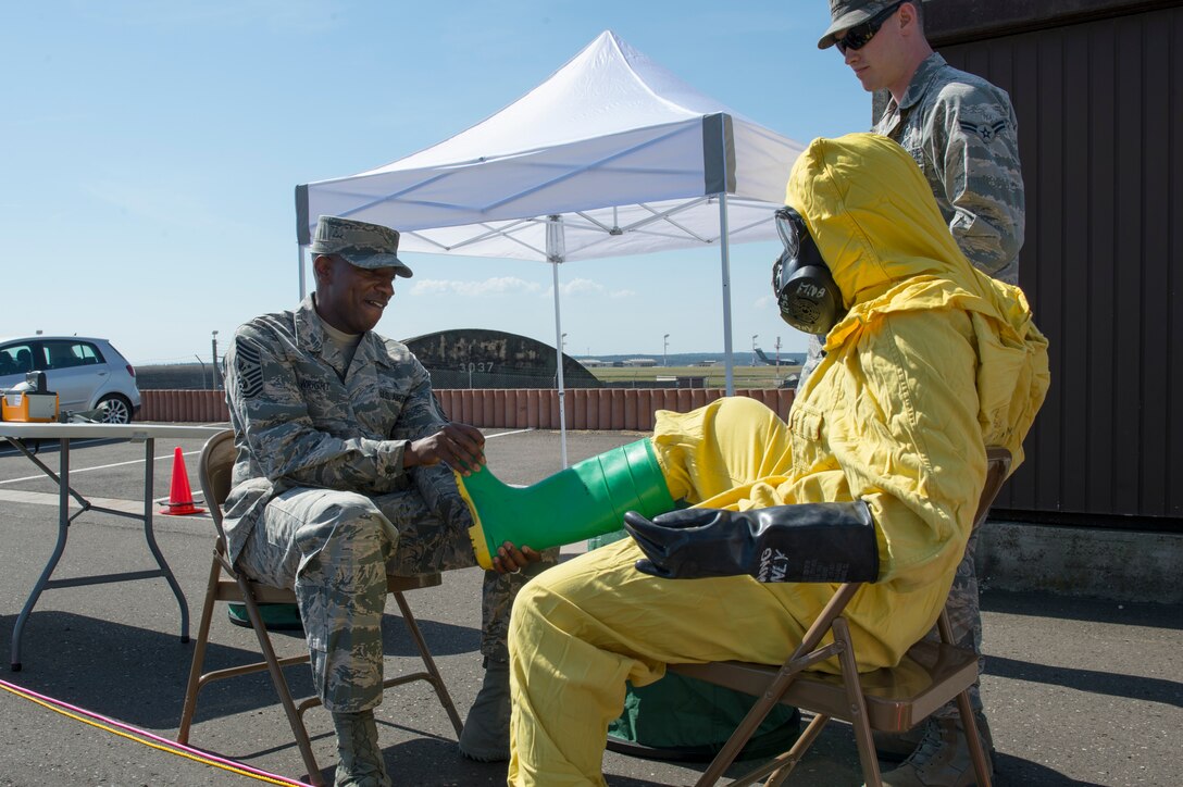 Wright’s visit was part of a United States Air Forces in Europe and Air Forces Africa bases re-immersion.