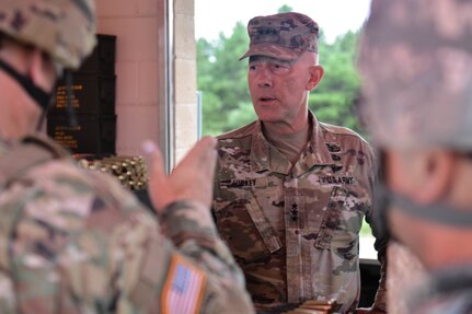 LTG Luckey at Cold Steel II