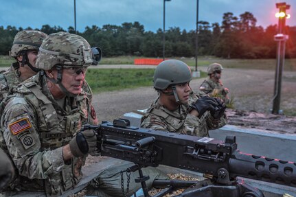 LTG Luckey at Cold Steel II