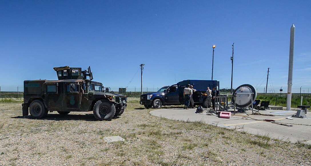 Maintaining the fight: FMT Airmen support code change