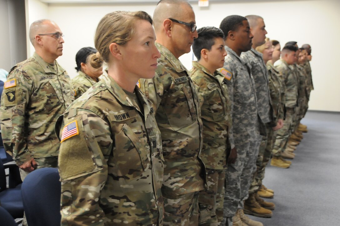 Albuquerque Army Reserve unit mobilizes for medical SRP mission