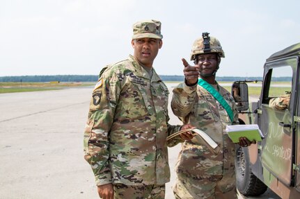 Army Reserve transportation coordinators keep troops moving during Saber Strike 18