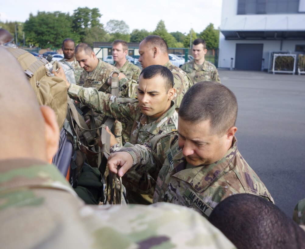 7th Mission Support Command arrives in Poland to support Saber Strike 18