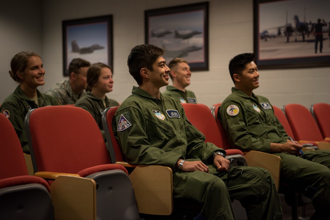 AF Cadets visit Team Seymour