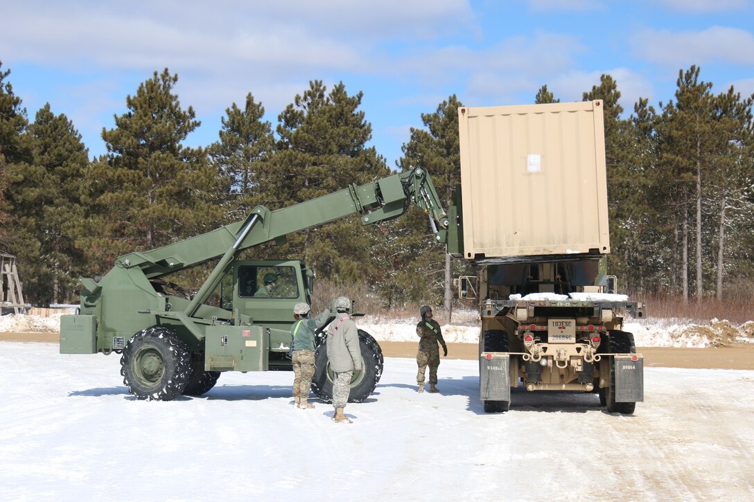 Army Reserve Unit Trains to Rapidly Mobilize Reserve Soldiers