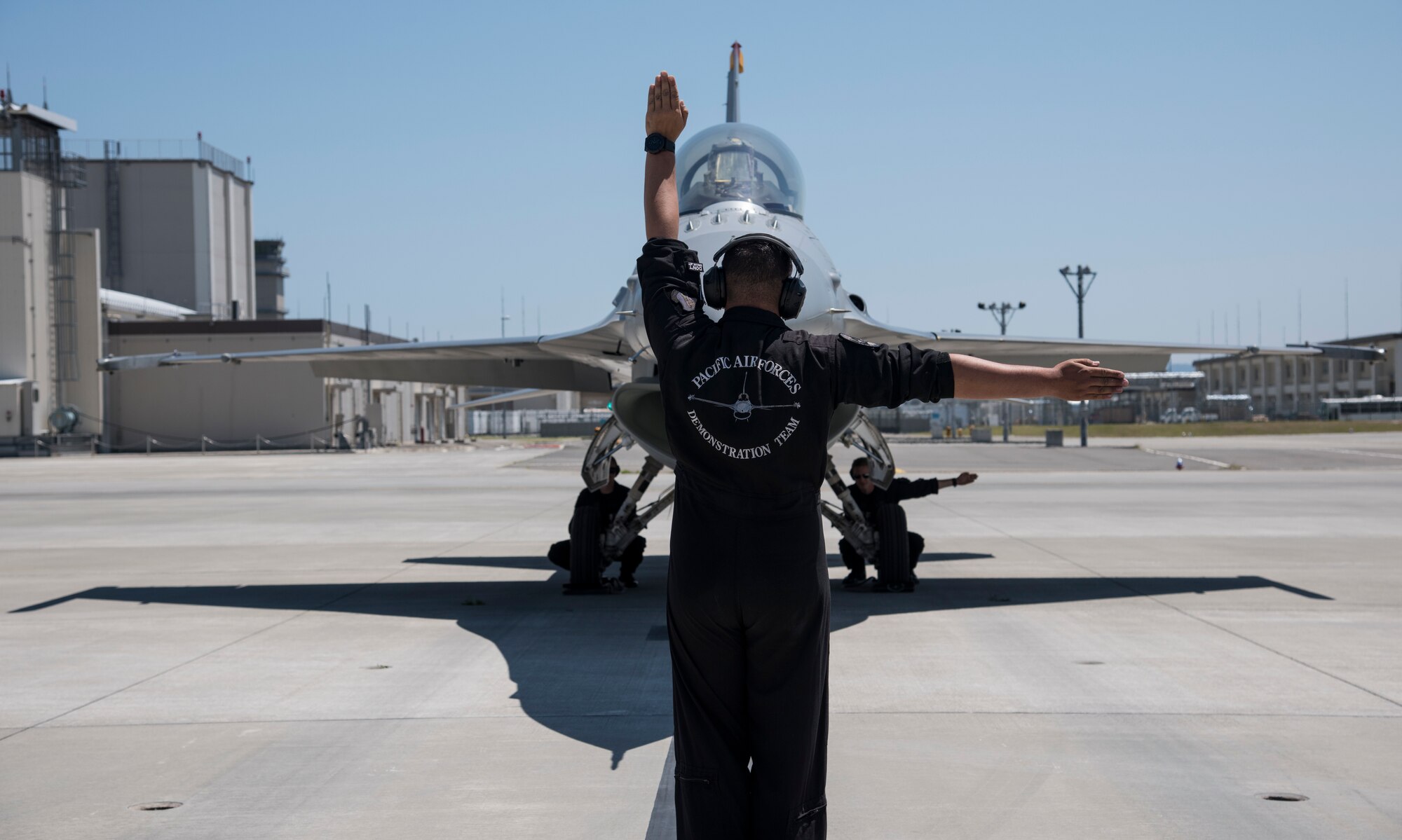 U.S. Pacific Air Forces F-16 Demonstration Team performs at Hofu-Kita Air Base