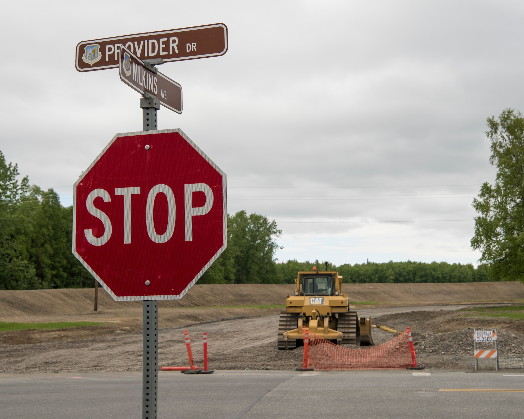 Ongoing construction near Joint Base Elmendorf-Richardson Hospital and Muldoon Gate will affect traffic flow until fall 2019. Motorists should follow detour routes and plan accordingly.
