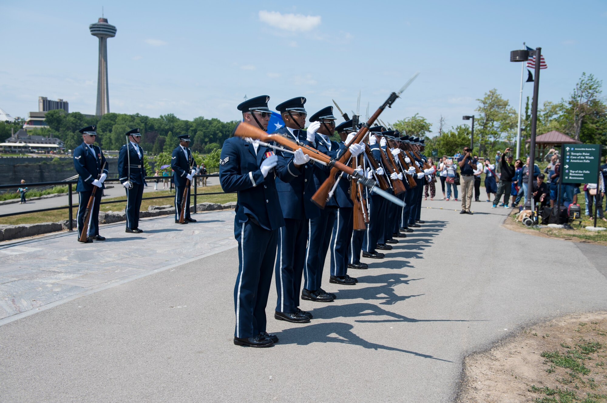 USAF Blue Aces Band performs in Lewiston, N.Y.