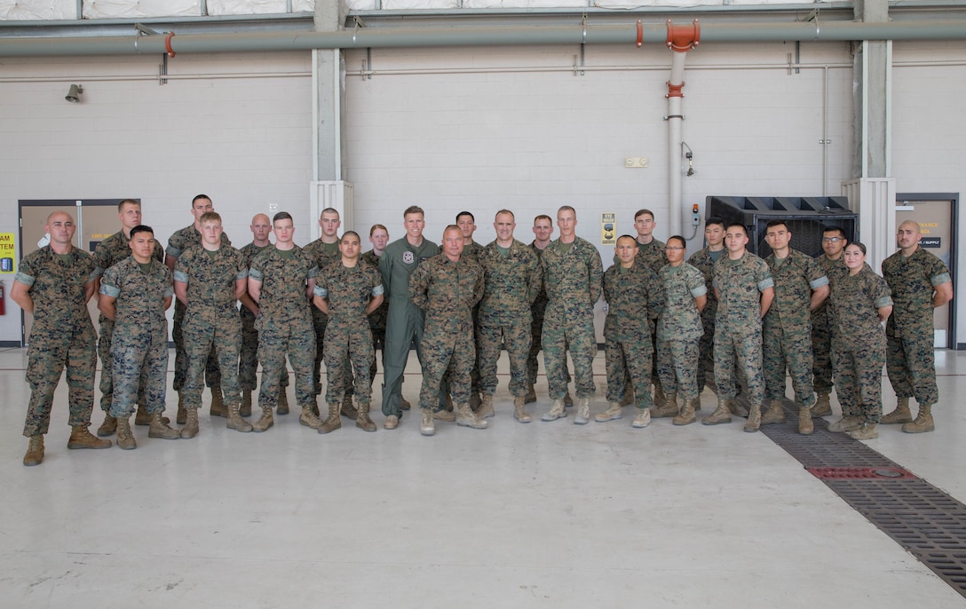 Senior leaders with 23rd Marine Regiment, 4th Marine Division, and Marine Aircraft Group-41, 4th Marine Aircraft Wing, pose for a photo with Marine Aerial Refueler Transport Squadron 234, MAG-41, 4th MAW, during Integrated Training Exercise 4-18 in El Centro, California, on June 9, 2018. Marine Aircraft Group 41 is fulfilling the Air Combat Element role of ITX 4-18, providing essential support to Ground Combat Elements of Marine Air Ground Task Force 23. (Photo by U.S. Marine Corps Lance Cpl. Samantha Schwoch/released)