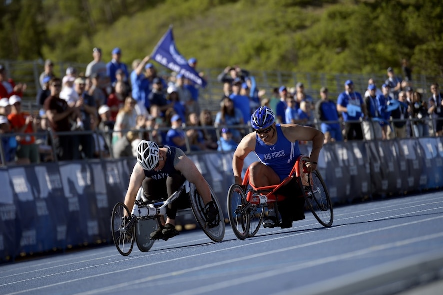Team Air Force athlete Master Sgt. Brian Williams competes in the track and field portion of Department of Defense Warrior Games at the U.S. Air Force Academy, Colorado Springs, Colo., June 2, 2018. While the Games were primarily focused on the athletes, and their incredible experiences and accomplishments, they also acknowledgde athletes’ family members and/or close friends who have made their own sacrifices to help warrior wounded athletes with their recovery efforts and athletic achievements. (U.S. Air Force photo by Tech Sgt. Anthony Nelson Jr.)