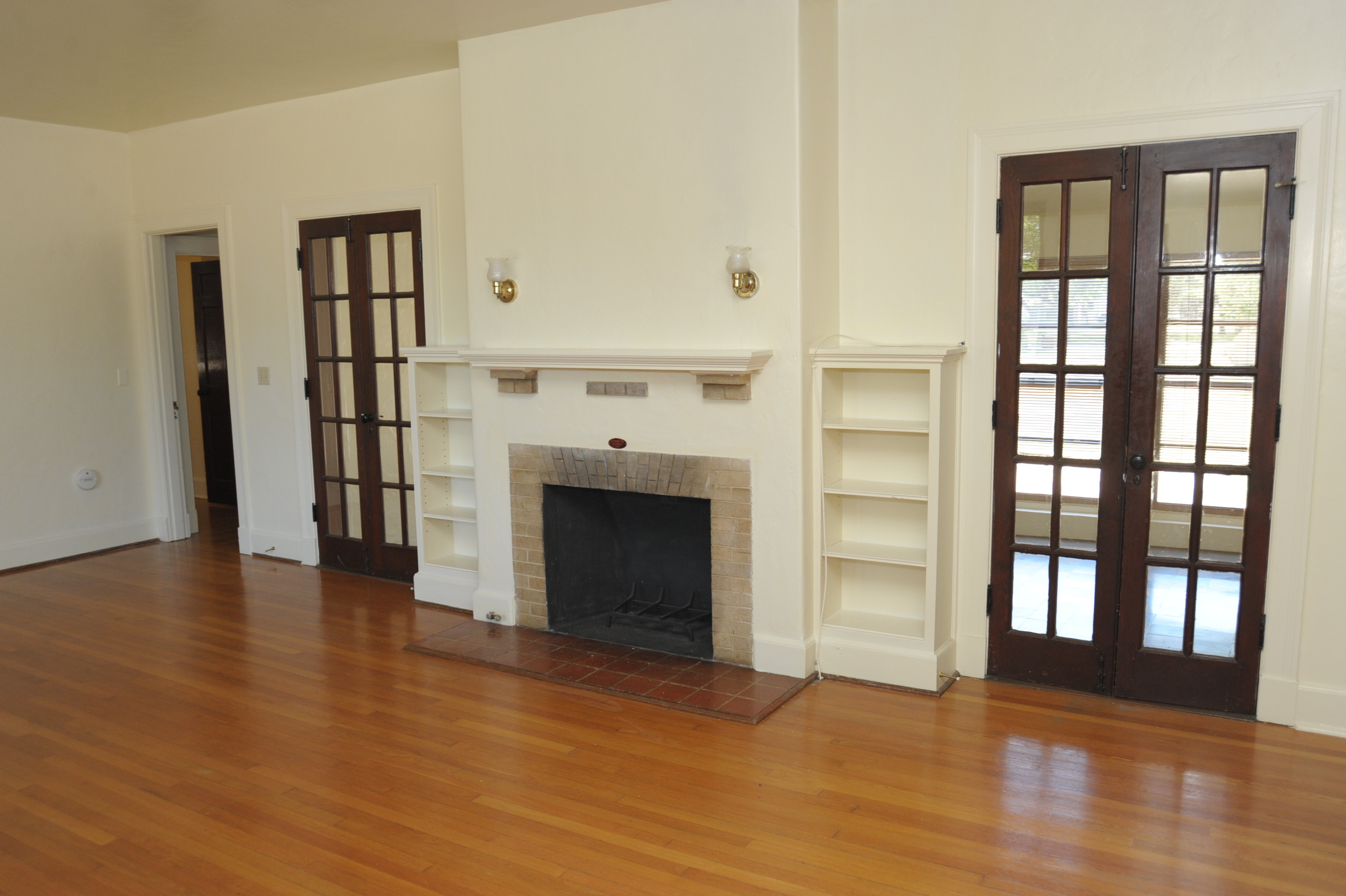 History, comforts of home coexist at JBSARandolph housing > 433rd