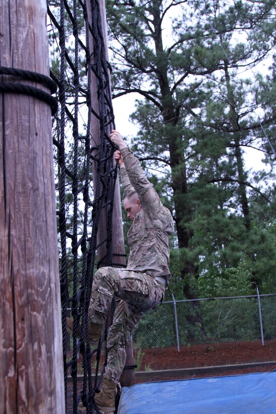 2018 Army Reserve Best Warrior:  Obstacle Course