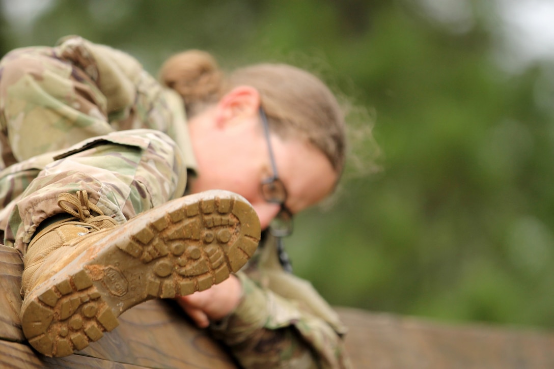 2018 Army Reserve Best Warrior:  Obstacle Course