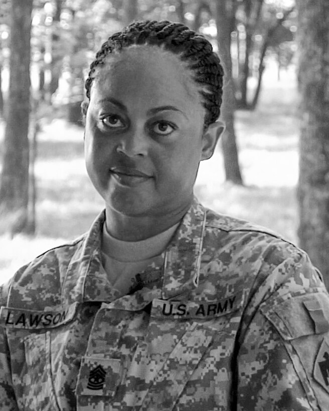 Army Sgt. Maj. Seretta Lawson poses for a photo at the Oklahoma National Guard’s Joint Force Headquarters in Oklahoma City, May 7, 2018. Lawson, assigned as the sergeant major for the Oklahoma Army National Guard’s military personnel section at the Joint Force Headquarters, is the first African-American female sergeant major in the Oklahoma Army National Guard. Oklahoma National Guard photo by Army Maj. Geoff Legler