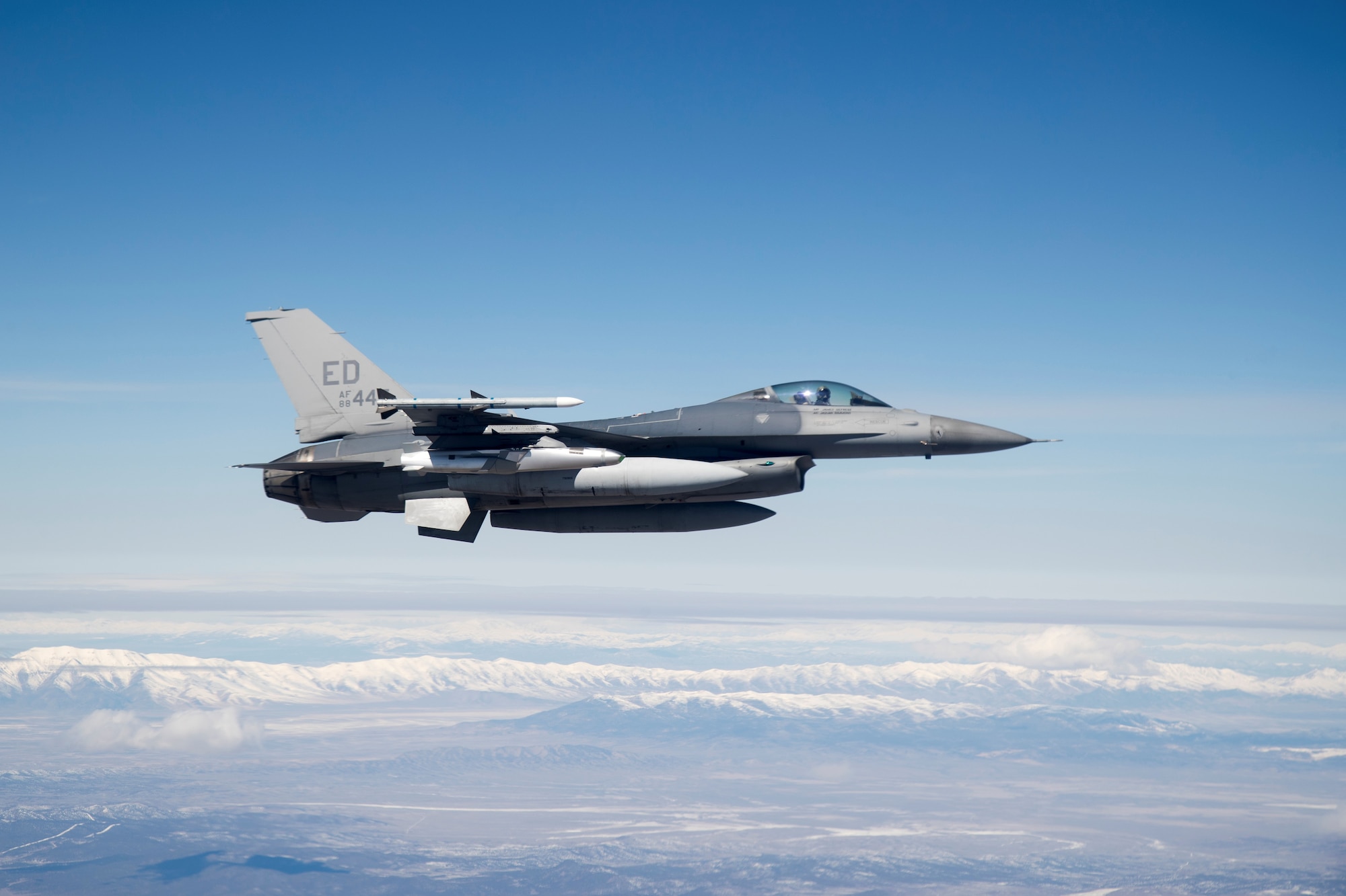 A U.S. Air Force F-16 Fighting Falcon carries a developmental test version of Norway’s Joint Strike Missile. The 416th Flight Test Squadron recently wrapped up JSM testing. (U.S. Air Force photo by Christian Turner)