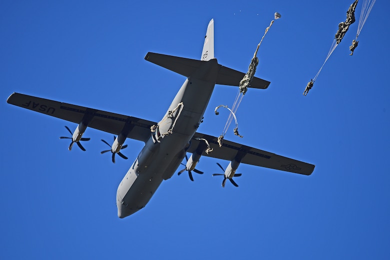 C 130 Hercules U S Air Force Fact Sheet Display