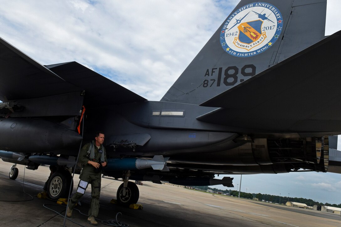 Col. Sage takes final flight as 4th FW commander