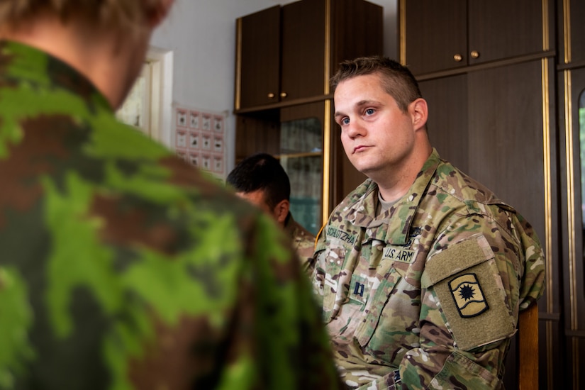 Reserve Soldiers assist Lithuanian civil leaders with crisis management planning – Saber Strike 18