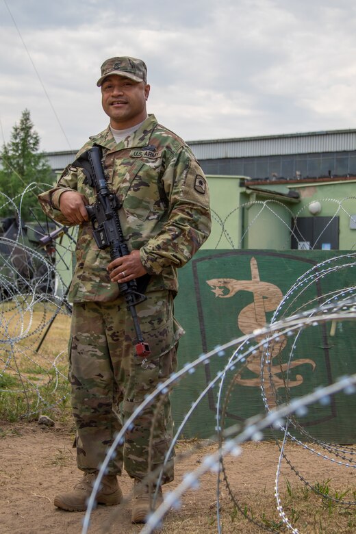 Army Reserve Soldier trains alongside active duty casualty liaison team - Saber Strike 18