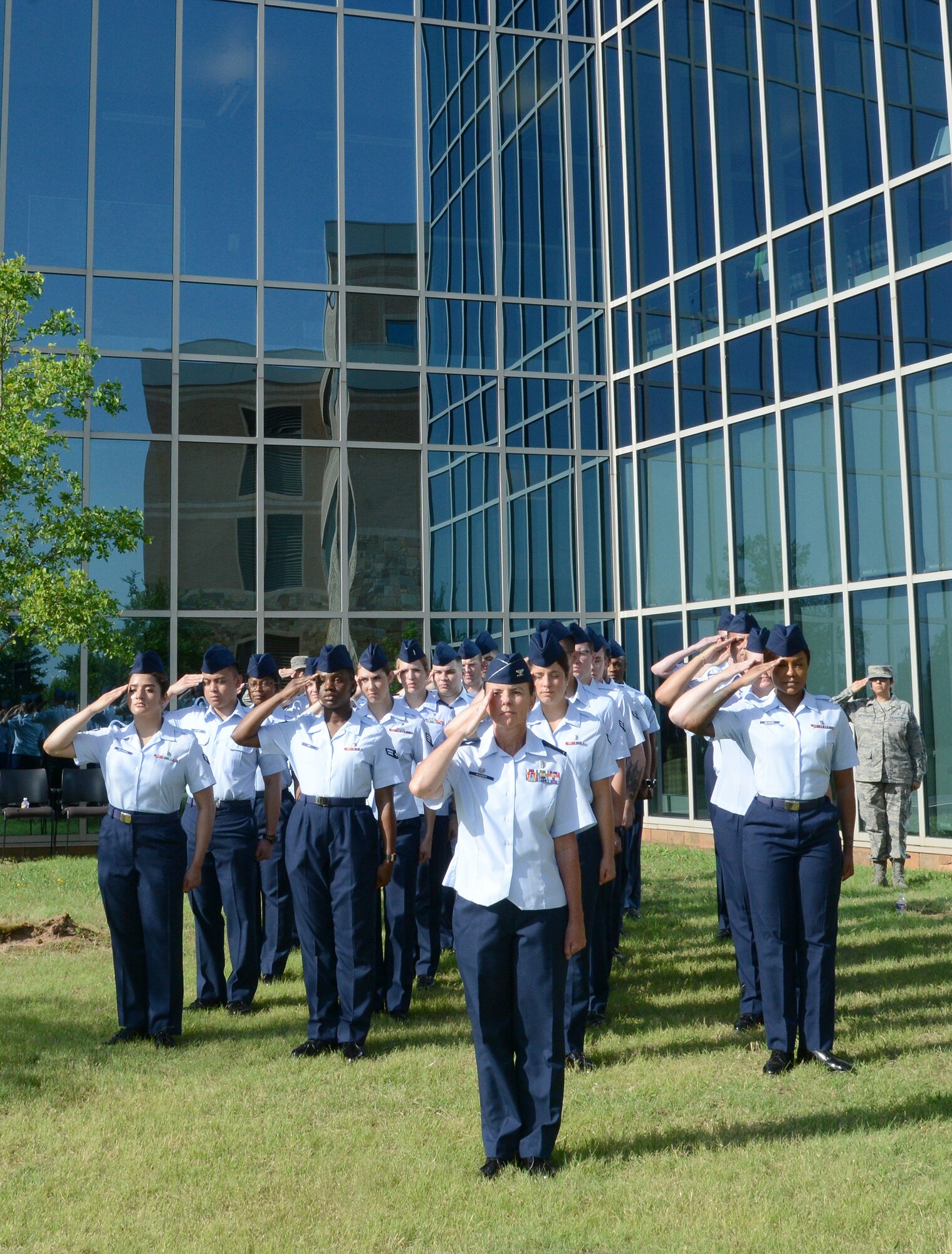 Col. Jennifer L. Trinkle becomes new commander of 72nd Medical Group >  Tinker Air Force Base > Article Display