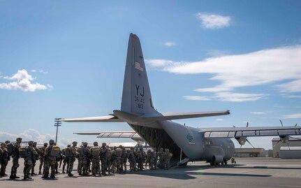 Yokota’s C-130J Super Hercules makes its debut in Red Flag-Alaska