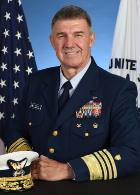 Official photo for Admiral Karl Schultz
