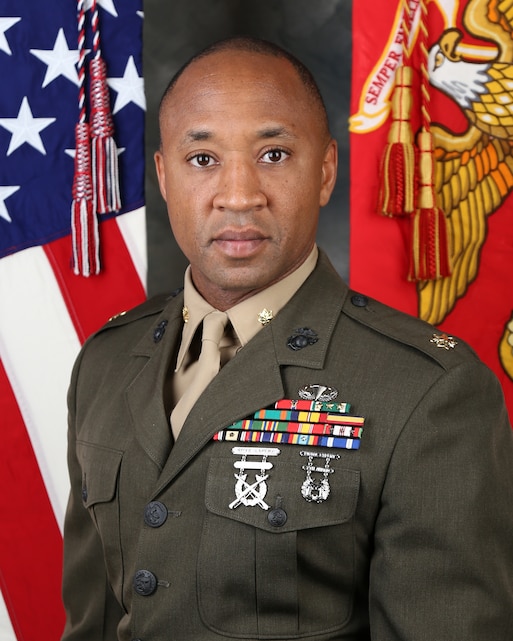 Major Roe S. Lemons > 1st Marine Division > Leaders