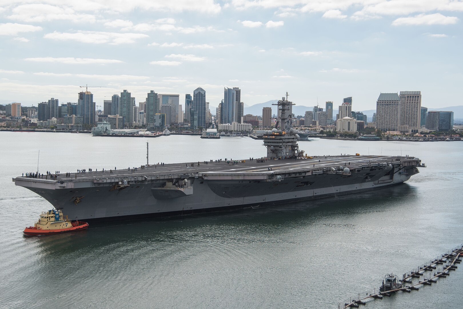 Carl Vinson Departs for RIMPAC 2018