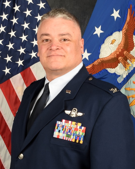 Photo of Col. Ken Eaves, 131st Bomb Wing Commander