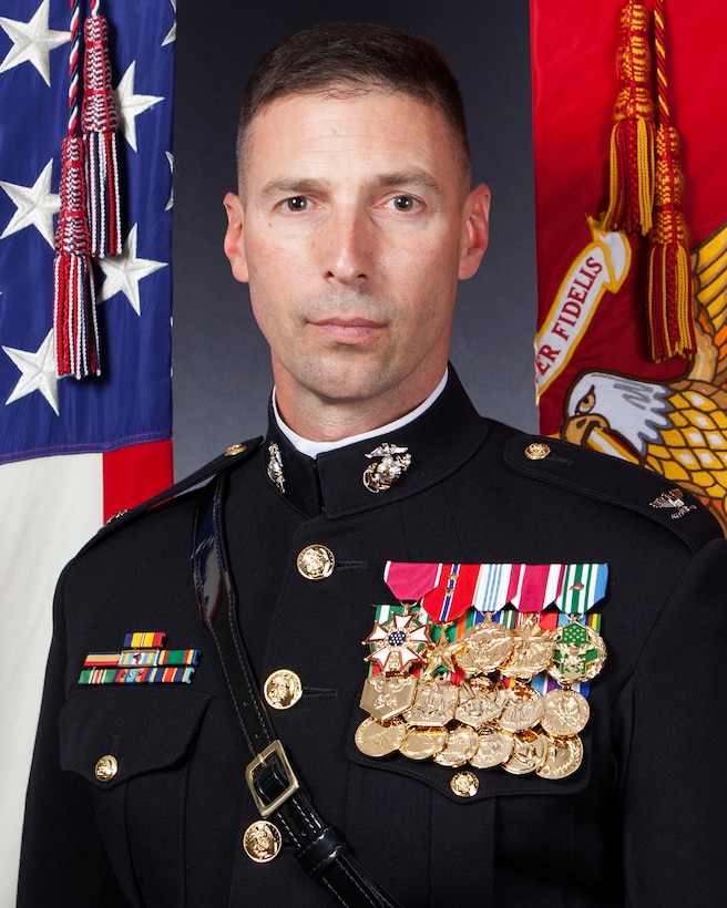 CO of Marine Barracks Washington