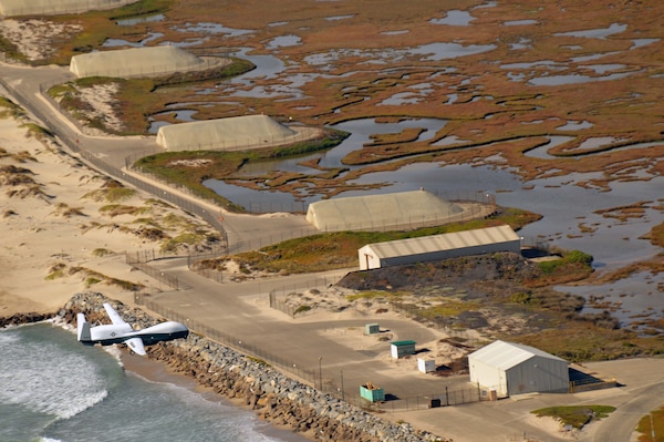 171109-N-CY161-067 POINT MUGU, Calif. (Nov. 9, 2017)