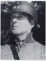 Photo of Lt. Gen. Clarence R. Huebner