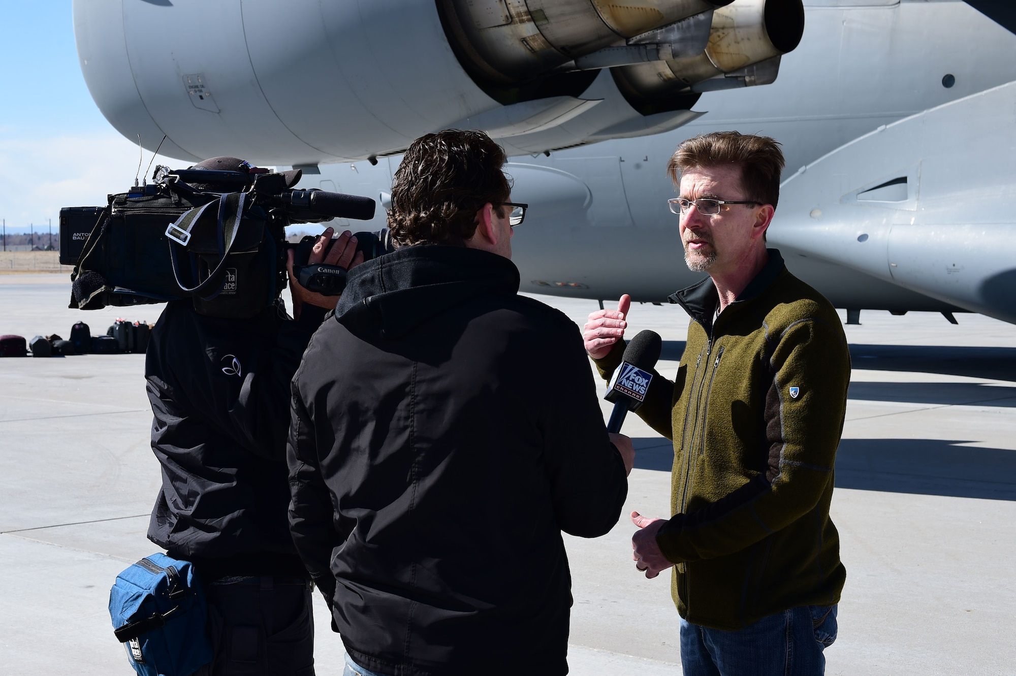 Tim Linn, deputy program manager of entry, decent, and landing at Lockheed Martin, speaks with Fox News about the Interior Exploration using Seismic Investigations, Geodesy and Heat Transport lander that is projected to reach Mars later in the year Feb. 28, 2018, on Buckley Air Force Base, Colorado. The InSight lander uses a 15 foot probe to take measurements of Mars’s interior in order to determine its makeup and density. (U.S. Air Force photo by Senior Airman Luke W. Nowakowski)