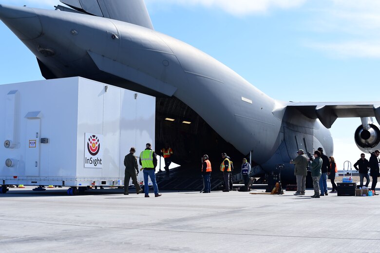 Buckley Afb Helps Transport Mars Lander Schriever Air Force Base Article Display